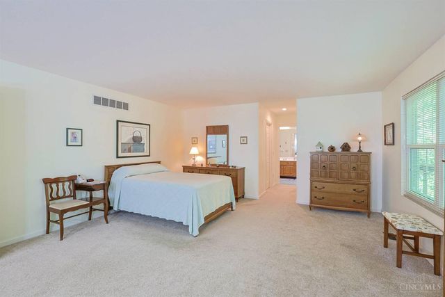 999 Wittshire Lane, Anderson Twp, OH 45255