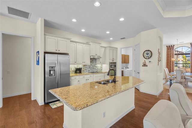 576 MAST DRIVE, Bradenton, FL 34208