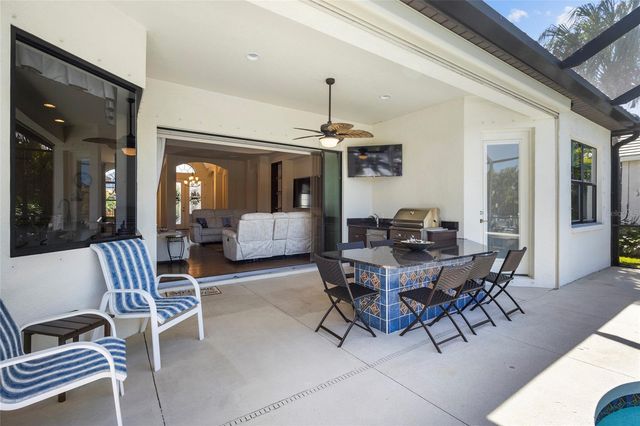 576 MAST DRIVE, Bradenton, FL 34208