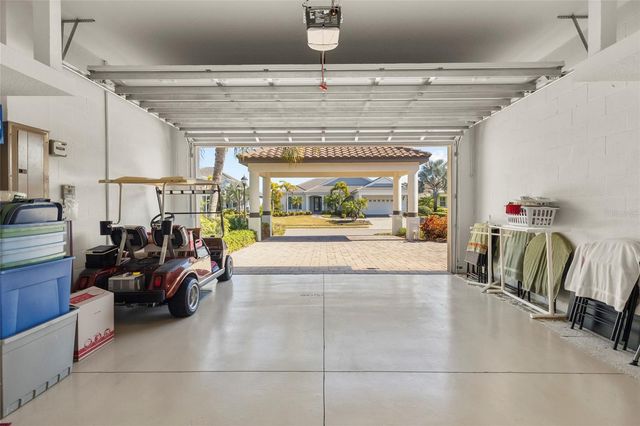 576 MAST DRIVE, Bradenton, FL 34208