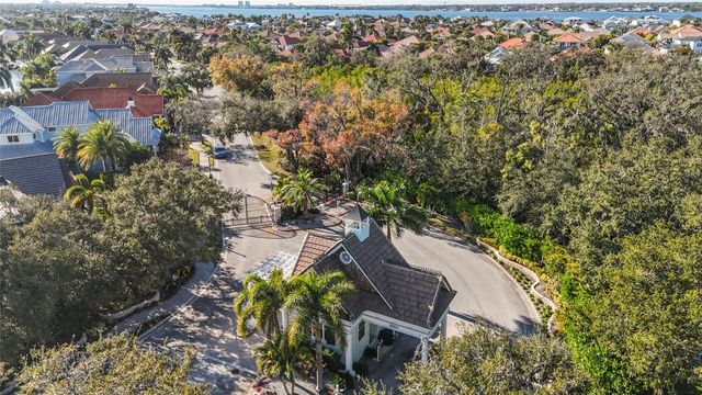 576 MAST DRIVE, Bradenton, FL 34208