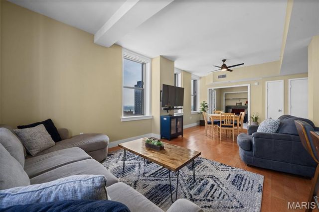 314 N Broadway 1701, St Louis, MO 63102