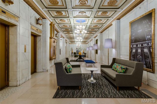 314 N Broadway 1701, St Louis, MO 63102