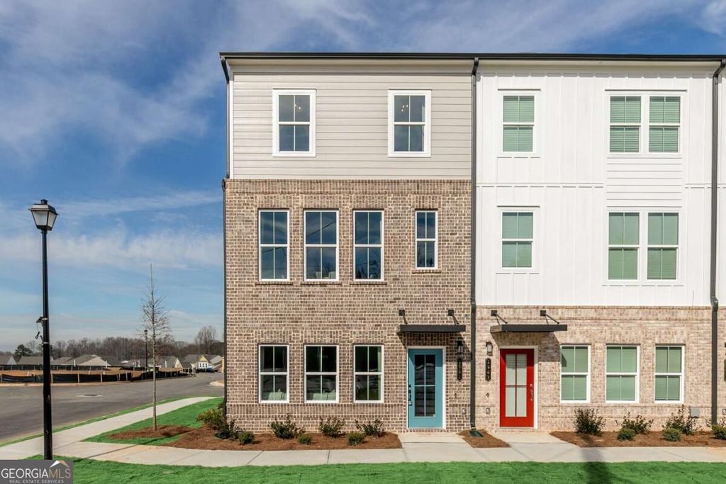 2845 Beacon Bend Crossing, Lawrenceville, GA 30043