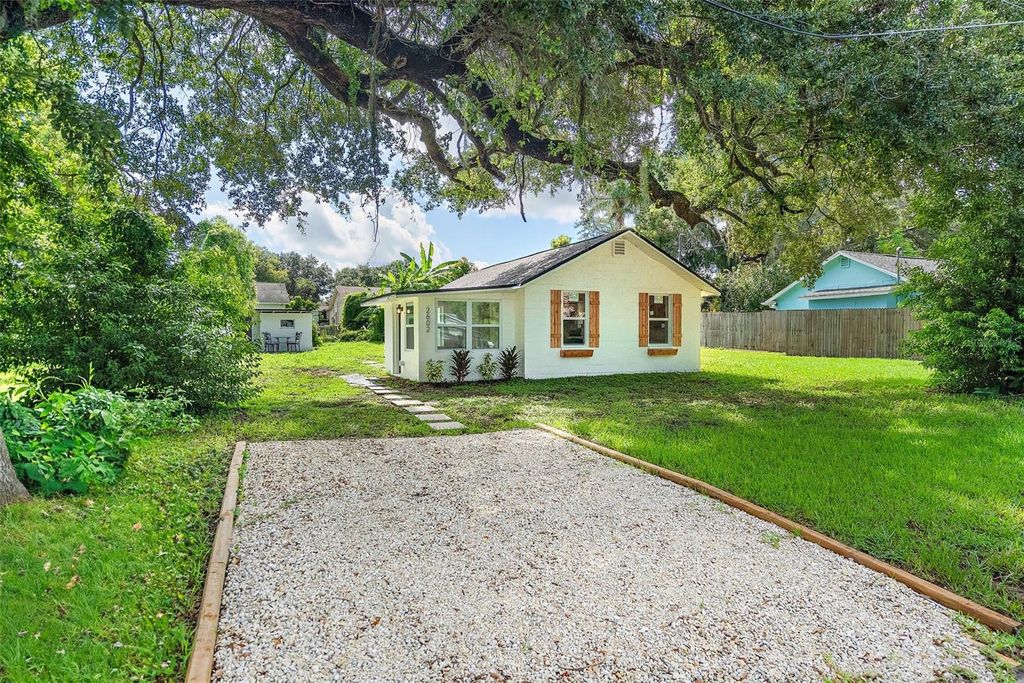 2602 ELM STREET, Seffner, FL 33584