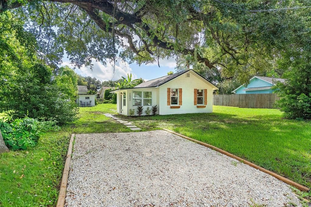 2602 ELM STREET, Seffner, FL 33584