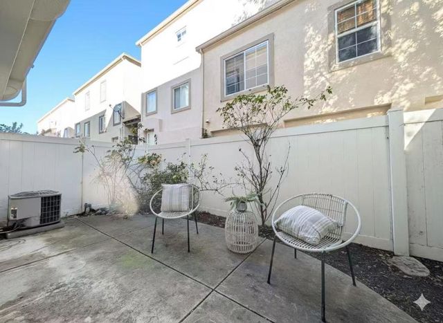 59 Wind Song, Milpitas, CA 95035