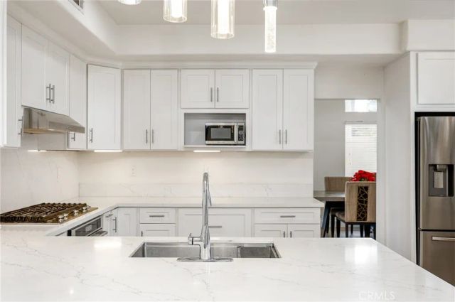 45743 Calle Ayora, Temecula, CA 92592