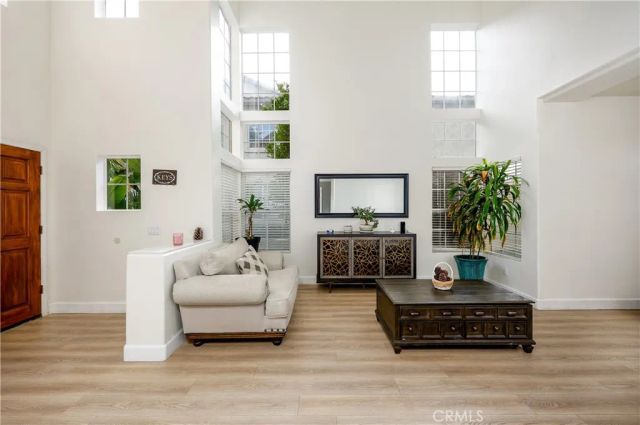 45743 Calle Ayora, Temecula, CA 92592