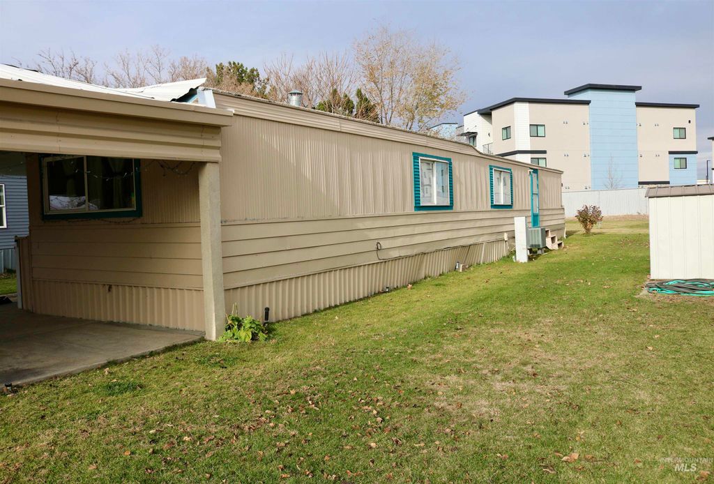 1410 Flamingo 105, Nampa, ID 83651 photo 24