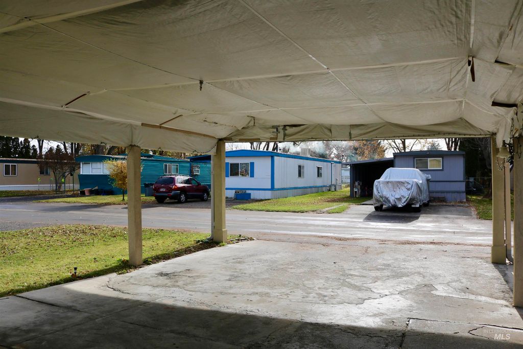 1410 Flamingo 105, Nampa, ID 83651 photo 30