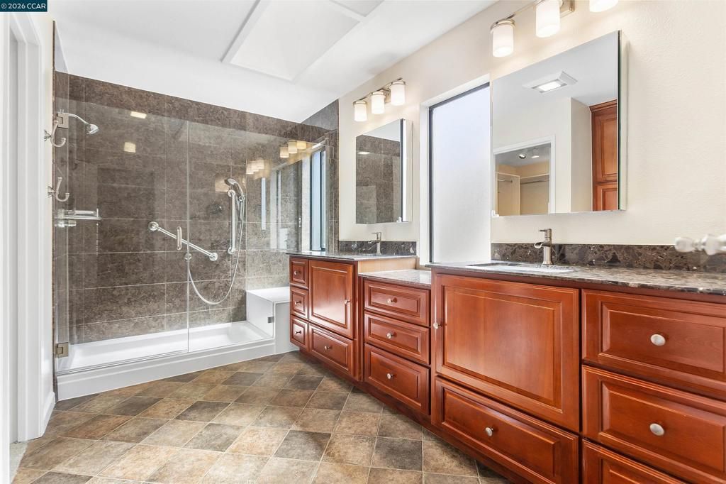 Image 17 of property listing at 4731 Spinnaker Way, Discovery Bay, CA 94505