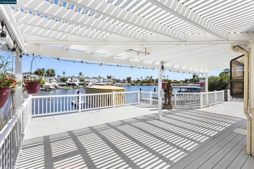 Image 24 of property listing at 4731 Spinnaker Way, Discovery Bay, CA 94505