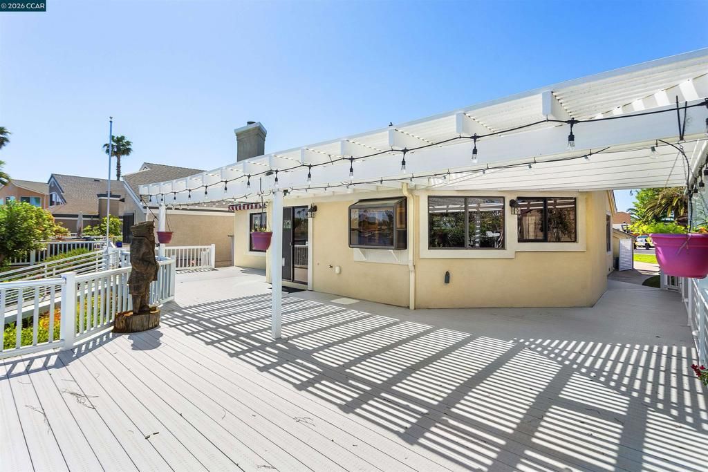 Image 26 of property listing at 4731 Spinnaker Way, Discovery Bay, CA 94505