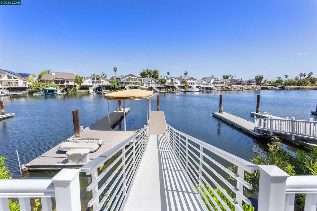 Image 3 of property listing at 4731 Spinnaker Way, Discovery Bay, CA 94505