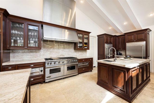 14200 Farmer Road, Palmetto Bay, FL 33158
