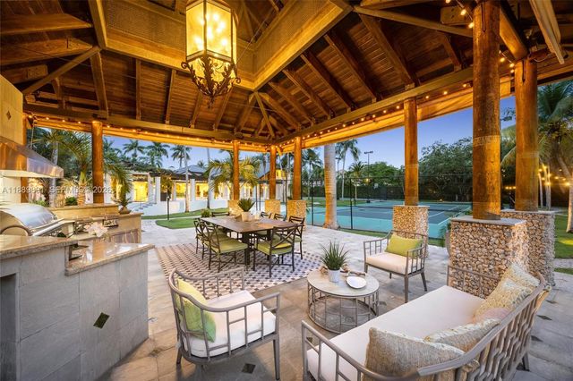 14200 Farmer Road, Palmetto Bay, FL 33158