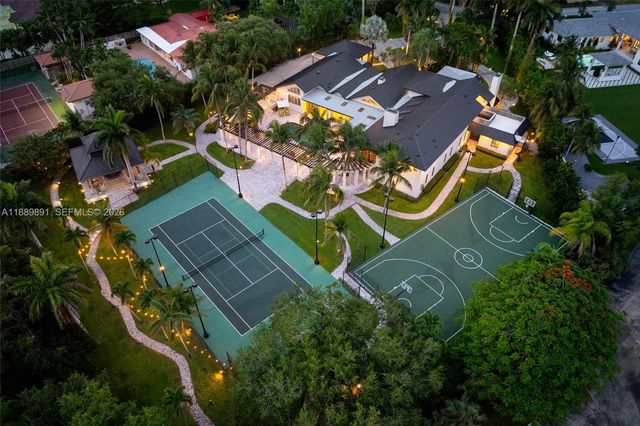 14200 Farmer Road, Palmetto Bay, FL 33158