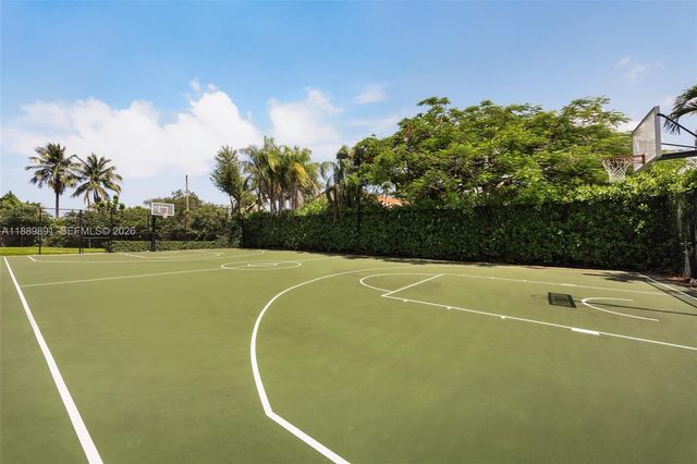 14200 Farmer Road, Palmetto Bay, FL 33158