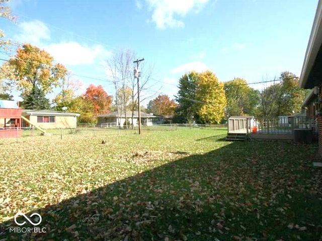 6634 N Oakview Drive, Indianapolis, IN 46278