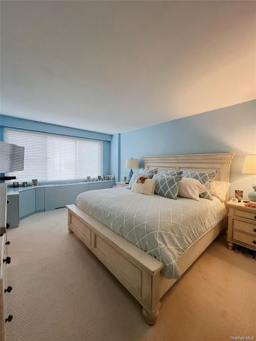 1815 215 St 1, Bayside, NY 11360