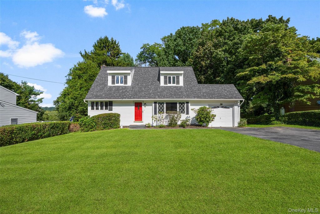 127 Rita Drive, Cortlandt Manor, NY 10567 — photo 2