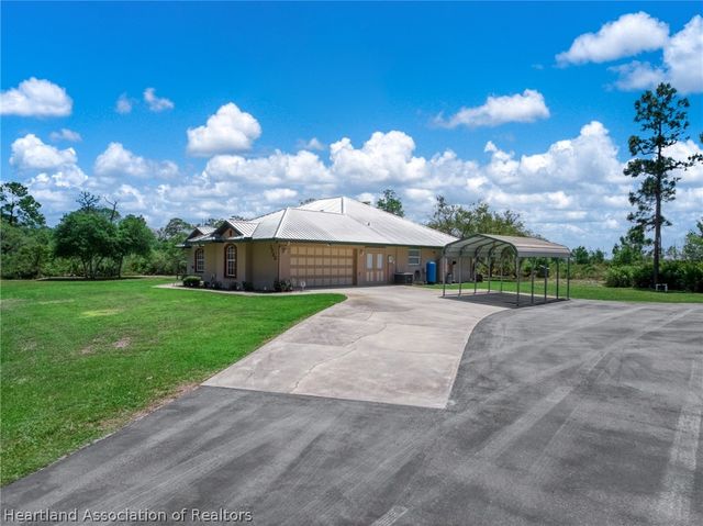 3723 Grand Concourse, Sebring, FL 33875