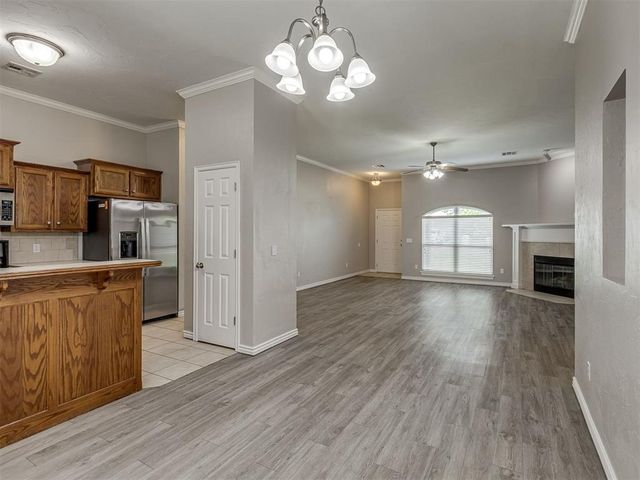 2508 Deer Chase Drive, Norman, OK 73071