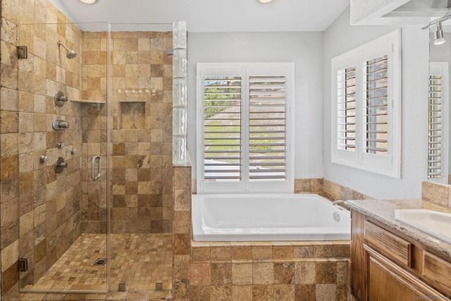 2622 Half Dome Pl, Carlsdbad, CA 92010