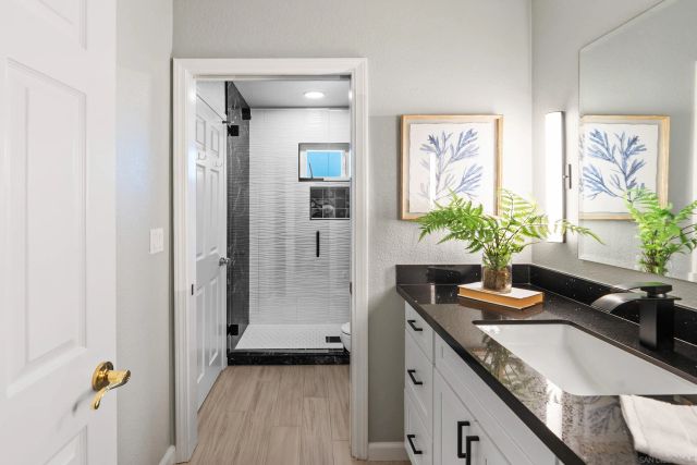 2622 Half Dome Pl, Carlsdbad, CA 92010