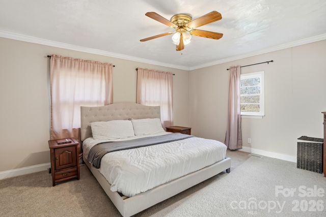 211 Ratchford Farm Road, Gastonia, NC 28056