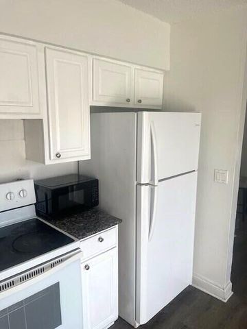 1451 NW 20th Court A-b, Fort Lauderdale, FL 33311