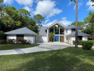 1328 SE Colony Way, Jupiter, FL 33478