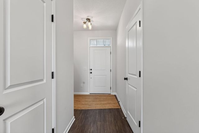 1863 Ivy Street, Shakopee, MN 55379