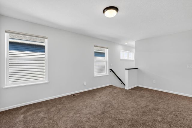 1863 Ivy Street, Shakopee, MN 55379