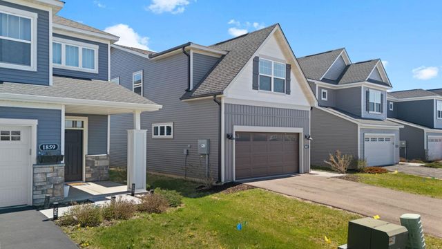 1863 Ivy Street, Shakopee, MN 55379