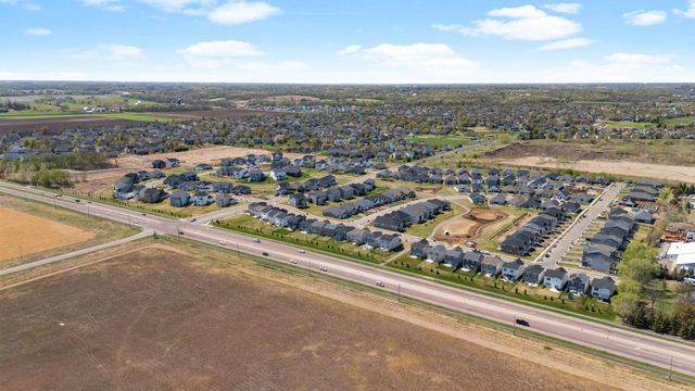 1863 Ivy Street, Shakopee, MN 55379