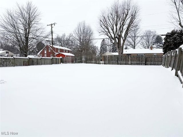 1615 Fairview Place, Alliance, OH 44601