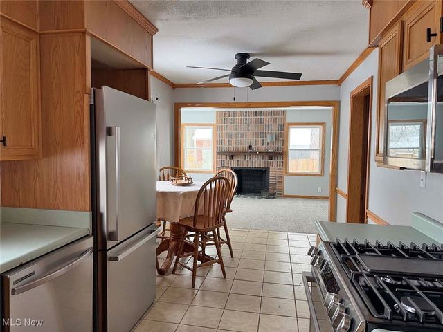 1615 Fairview Place, Alliance, OH 44601