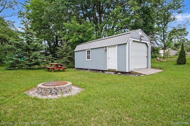 7875 Lake Street, Lake, MI 48632