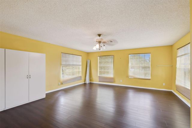 6415 ABBEYDALE COURT, Orlando, FL 32818
