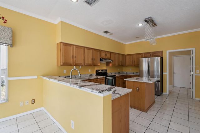 6415 ABBEYDALE COURT, Orlando, FL 32818