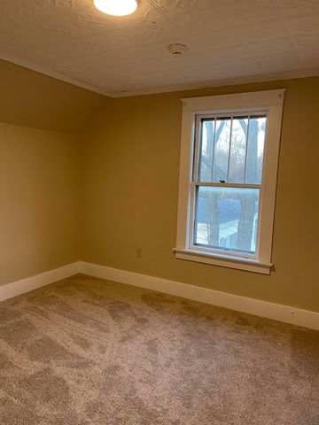 7 Riverside Court, Laconia, NH 03246