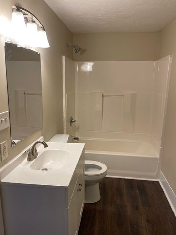 7 Riverside Court, Laconia, NH 03246