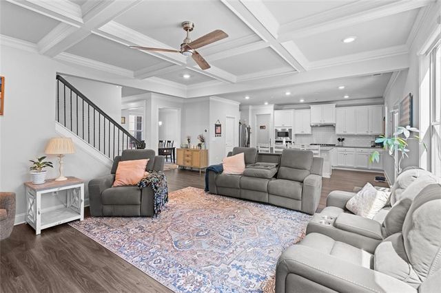 275 Henson Farm Drive, Loganville, GA 30052