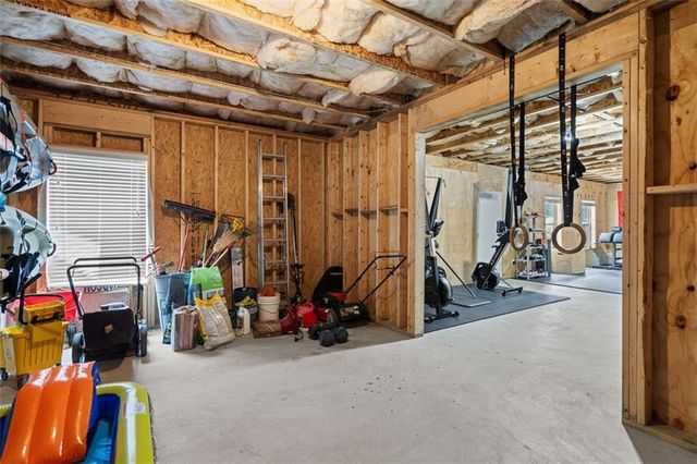 275 Henson Farm Drive, Loganville, GA 30052