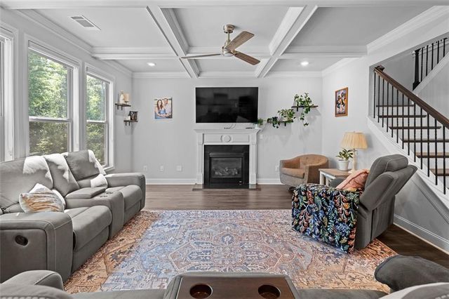 275 Henson Farm Drive, Loganville, GA 30052