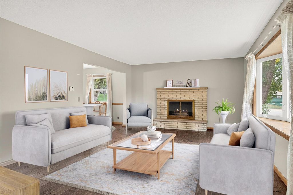 8949 Rosewood Lane N, Maple Grove, MN 55369