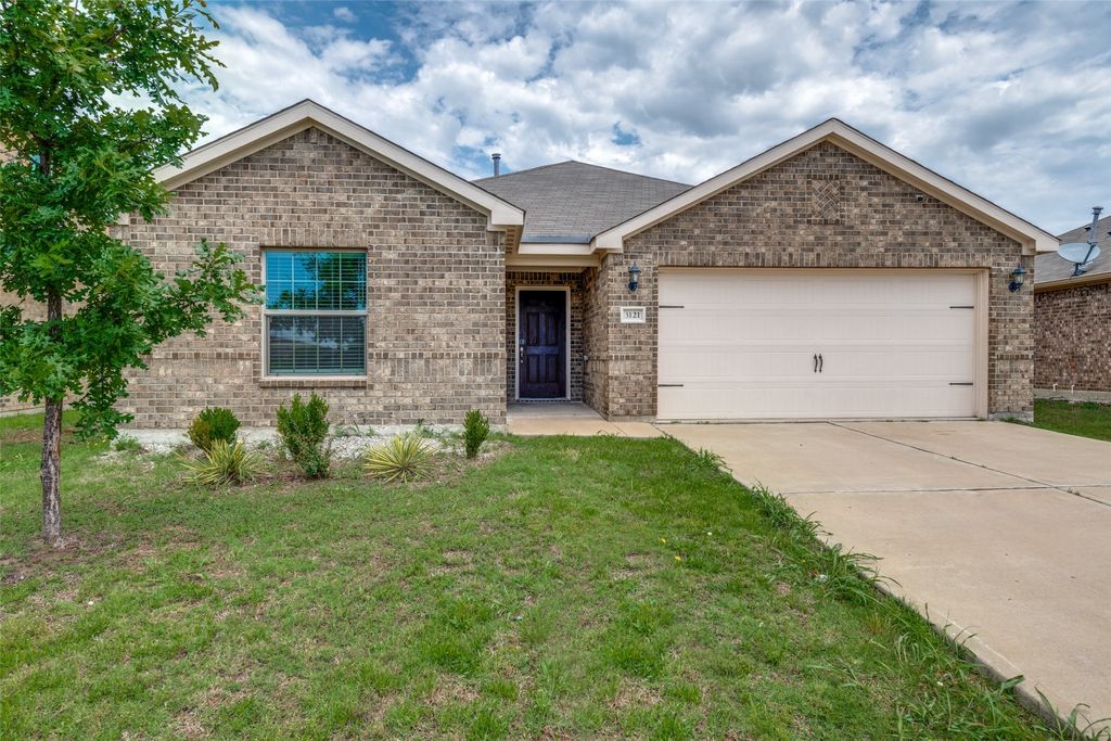 3121 Angus Drive, Forney, TX 75126