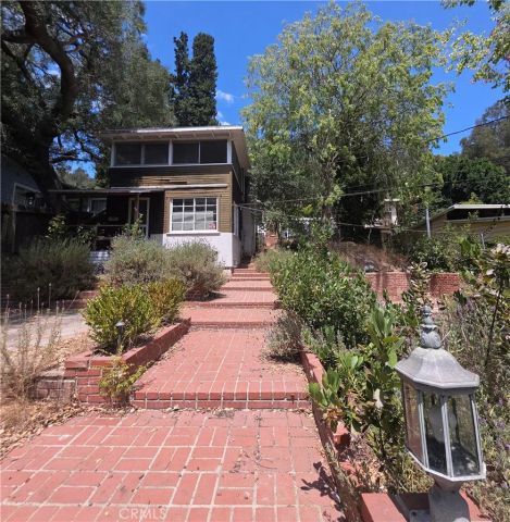 8709 Lookout Mountain, Los Angeles, CA 90046